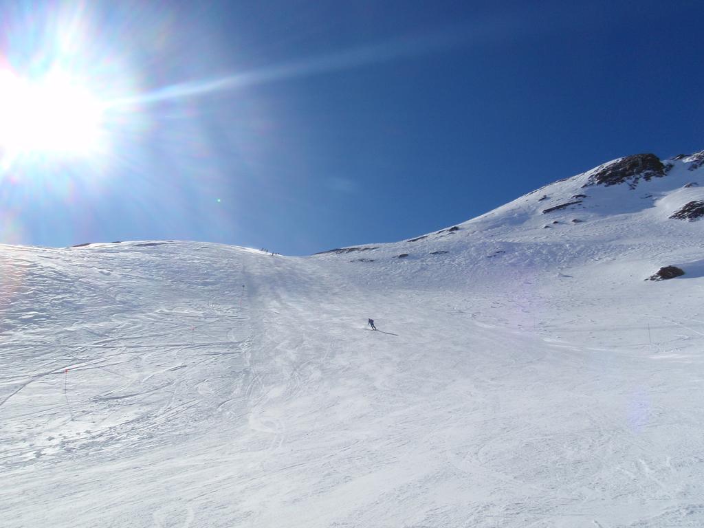 Madame Vacances Hotel Le Christina Alpe d'Huez Ngoại thất bức ảnh