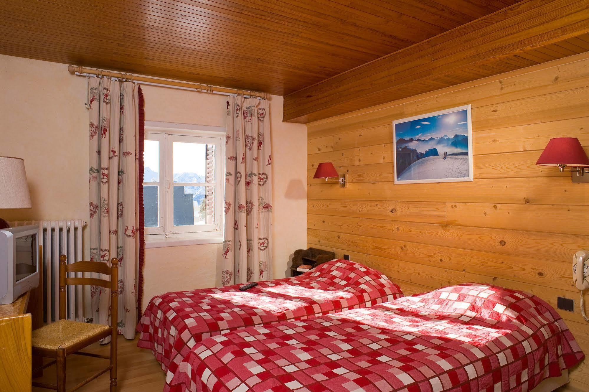 Madame Vacances Hotel Le Christina Alpe d'Huez Ngoại thất bức ảnh