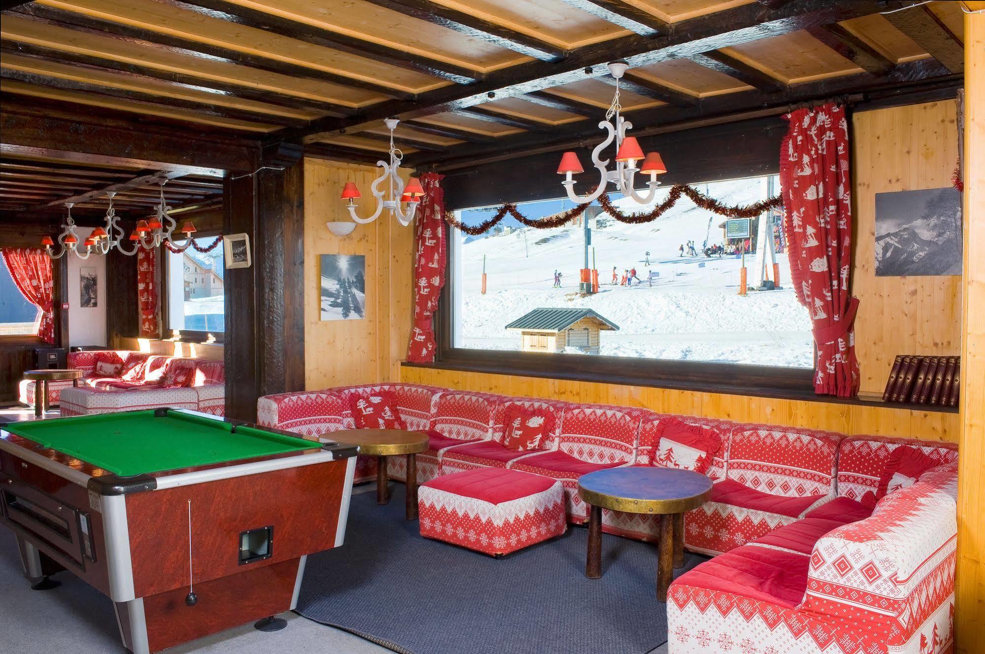 Madame Vacances Hotel Le Christina Alpe d'Huez Ngoại thất bức ảnh